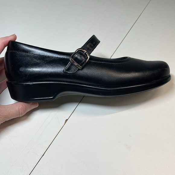 SAS Mary Jane Black 6.5 Narrow - Picture 6 of 17